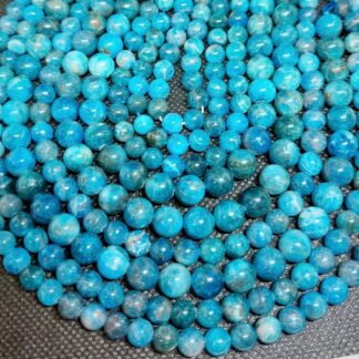 perles-bleues-apatite-full