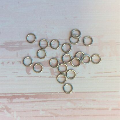 Lot de 10 anneaux argentés 2mm